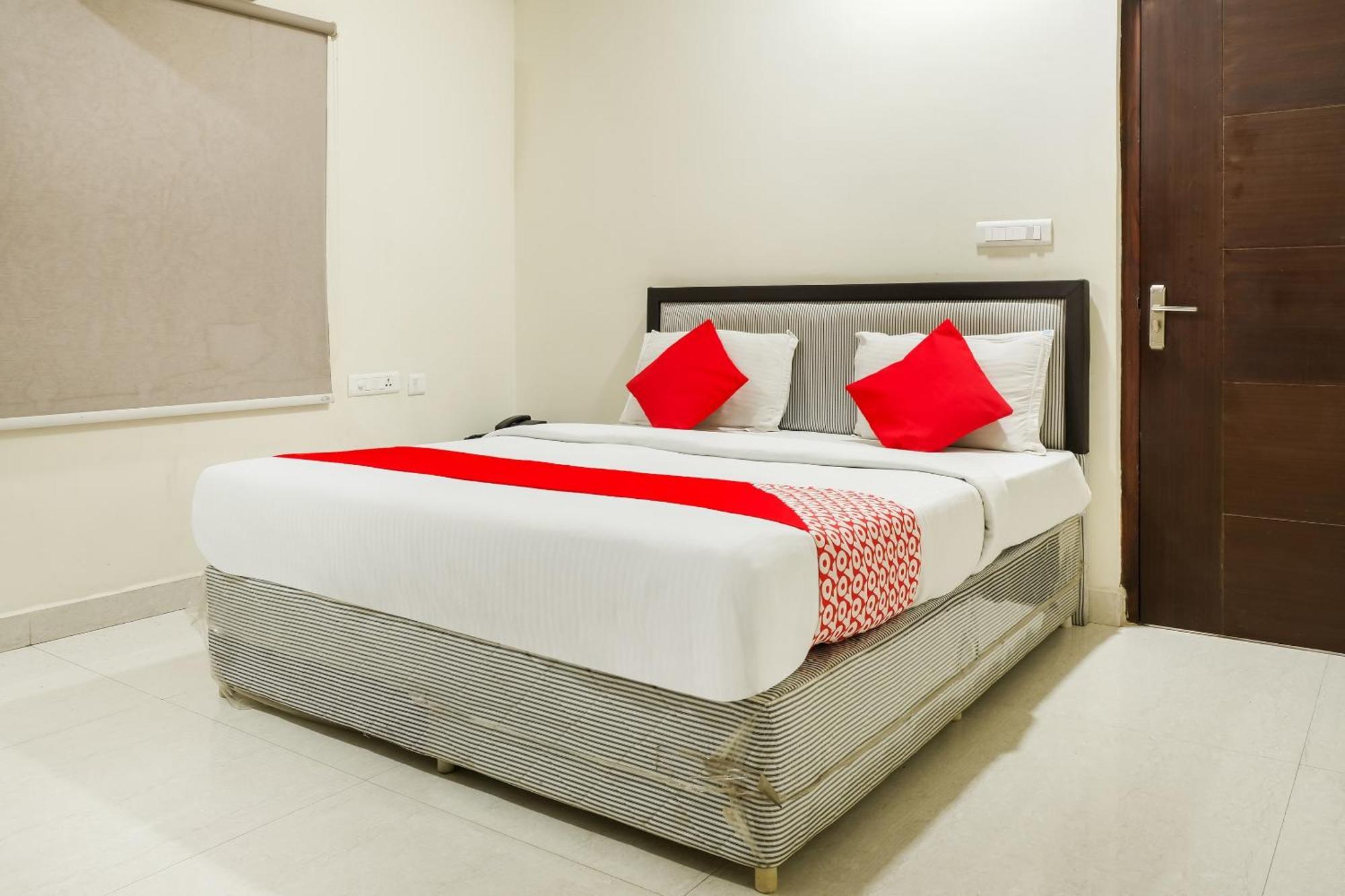 Hotel O Karthikeya Pride Vijayawāda Zewnętrze zdjęcie