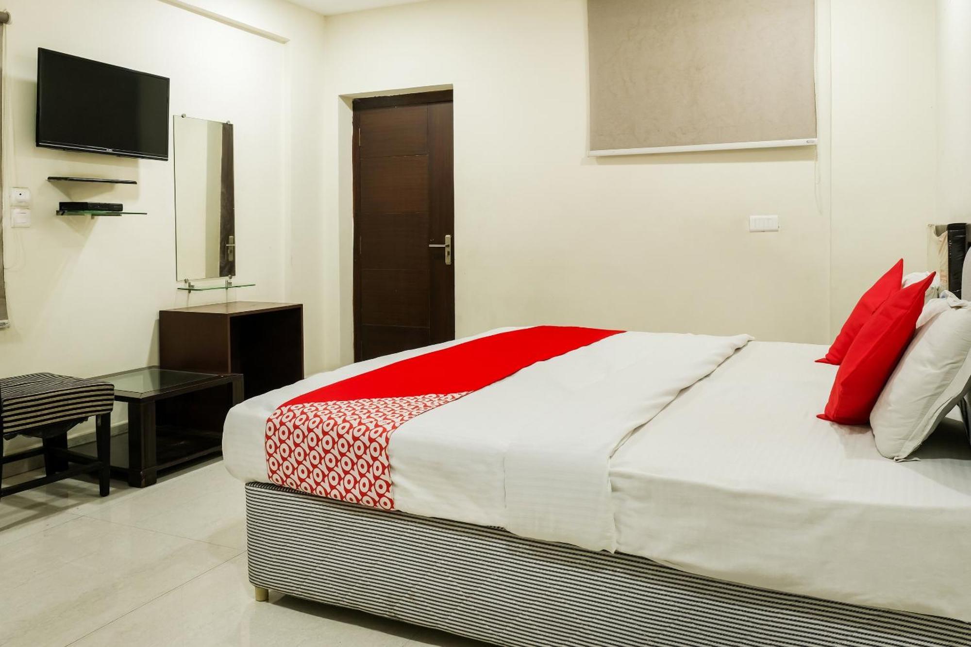 Hotel O Karthikeya Pride Vijayawāda Zewnętrze zdjęcie