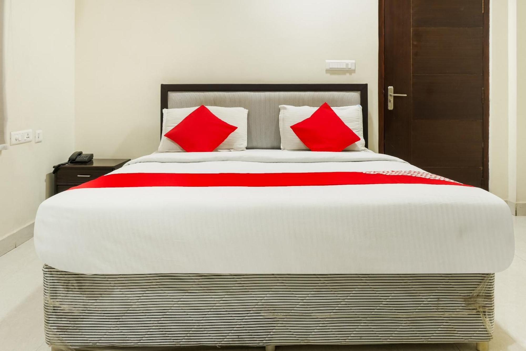 Hotel O Karthikeya Pride Vijayawāda Zewnętrze zdjęcie